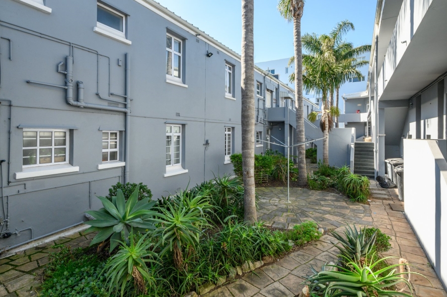 2 Bedroom Property for Sale in Humewood Eastern Cape